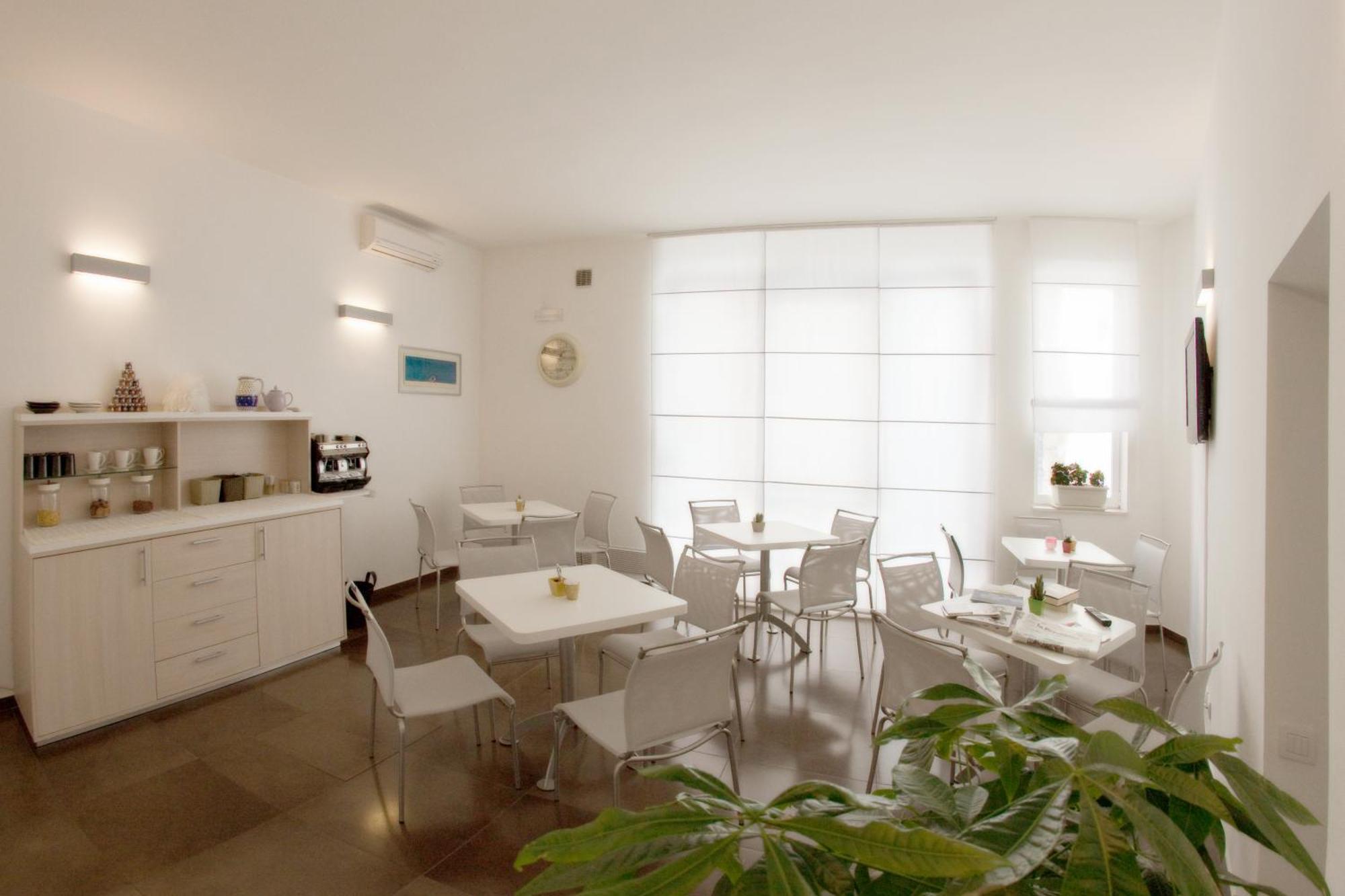 Ragusa Inn Luaran gambar